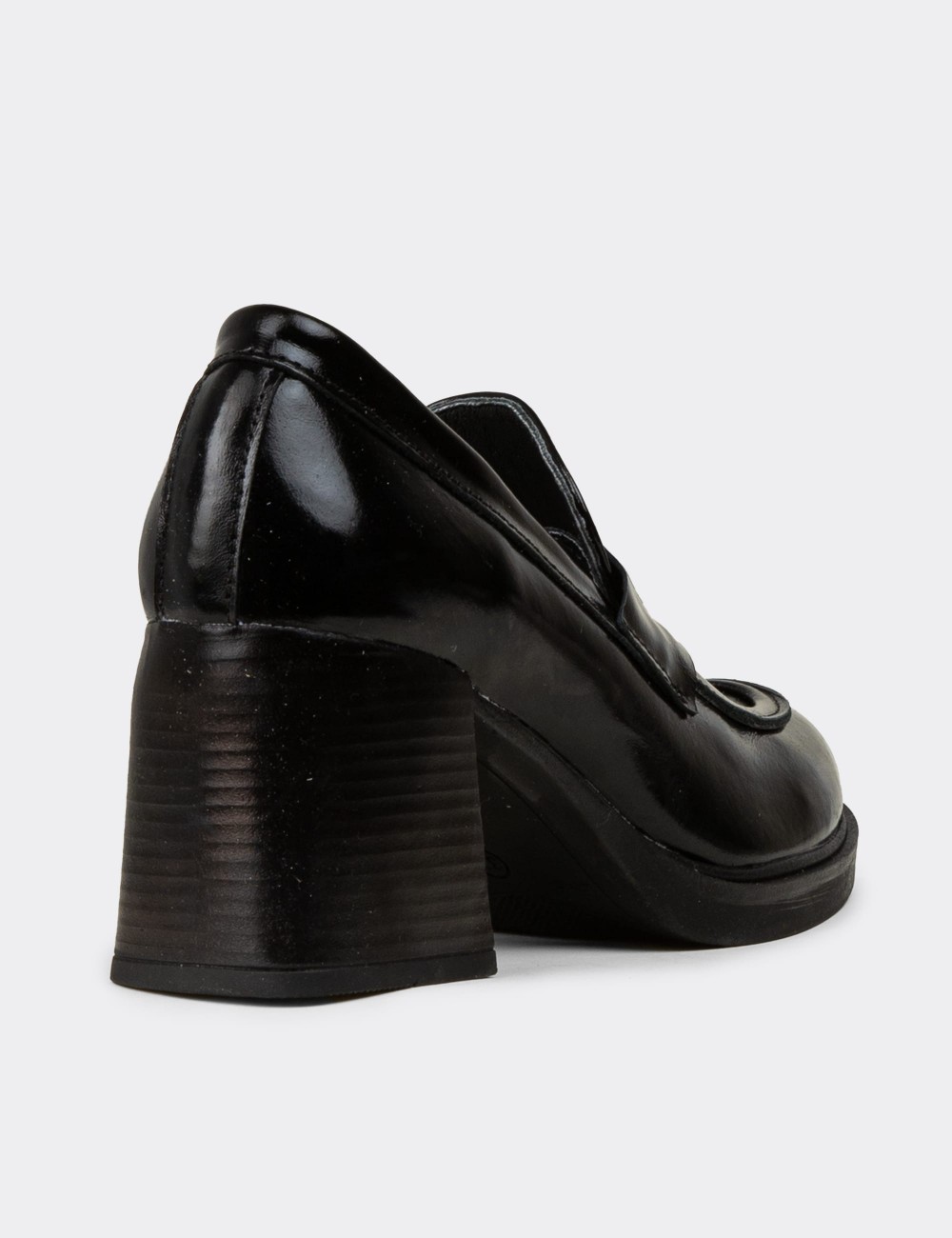 Women's Black Patent Leather Heeled Moccasins - M3176ZSYHC01