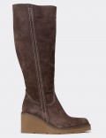 Women's Knee-High Brown Suede Leather Boots