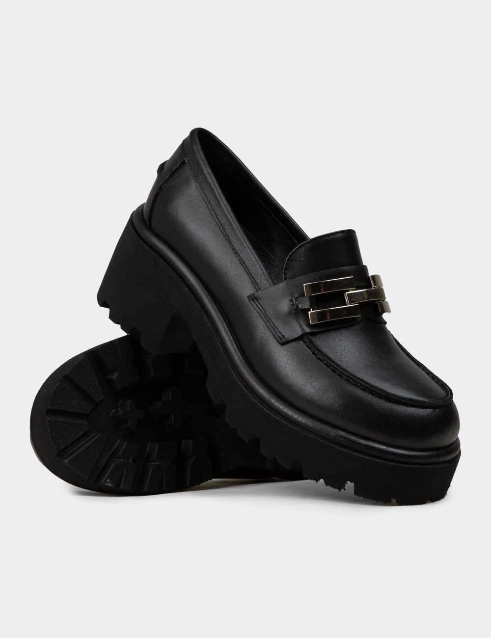 Women's Black Leather Heeled Loafers - 82412ZSYHC01