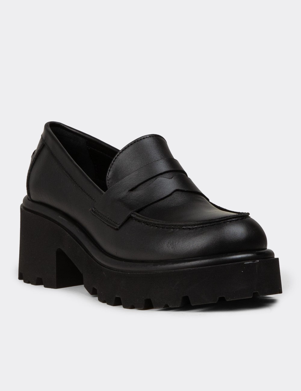 Women's Black Leather Platform Loafers - 82413ZSYHC01
