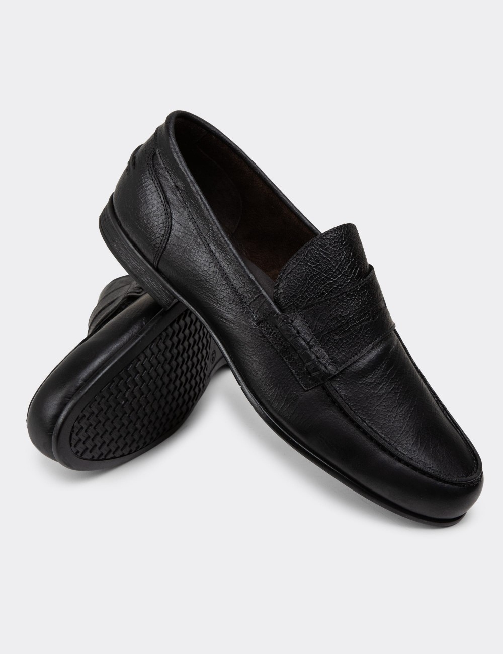 Men's Vintage Black Leather Loafers - 01978MSYHC11