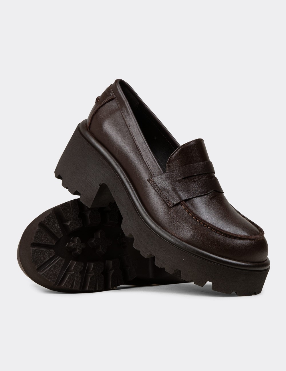 Men's Brown Leather Platform Moccasins - 82413ZKHVC01