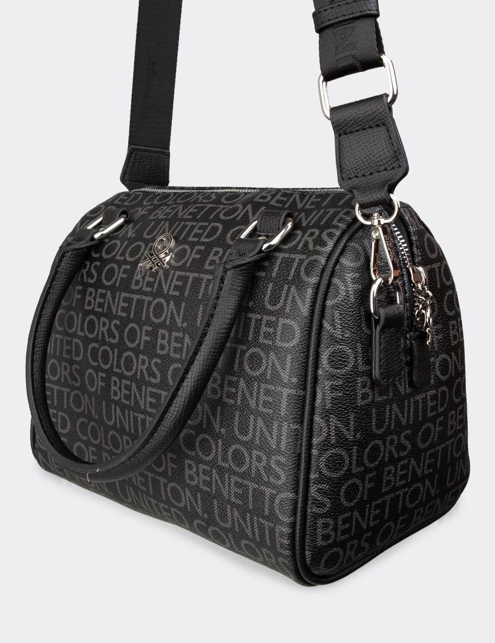 Benetton Women's Black Shoulder Bag - B1668ZSYHY01