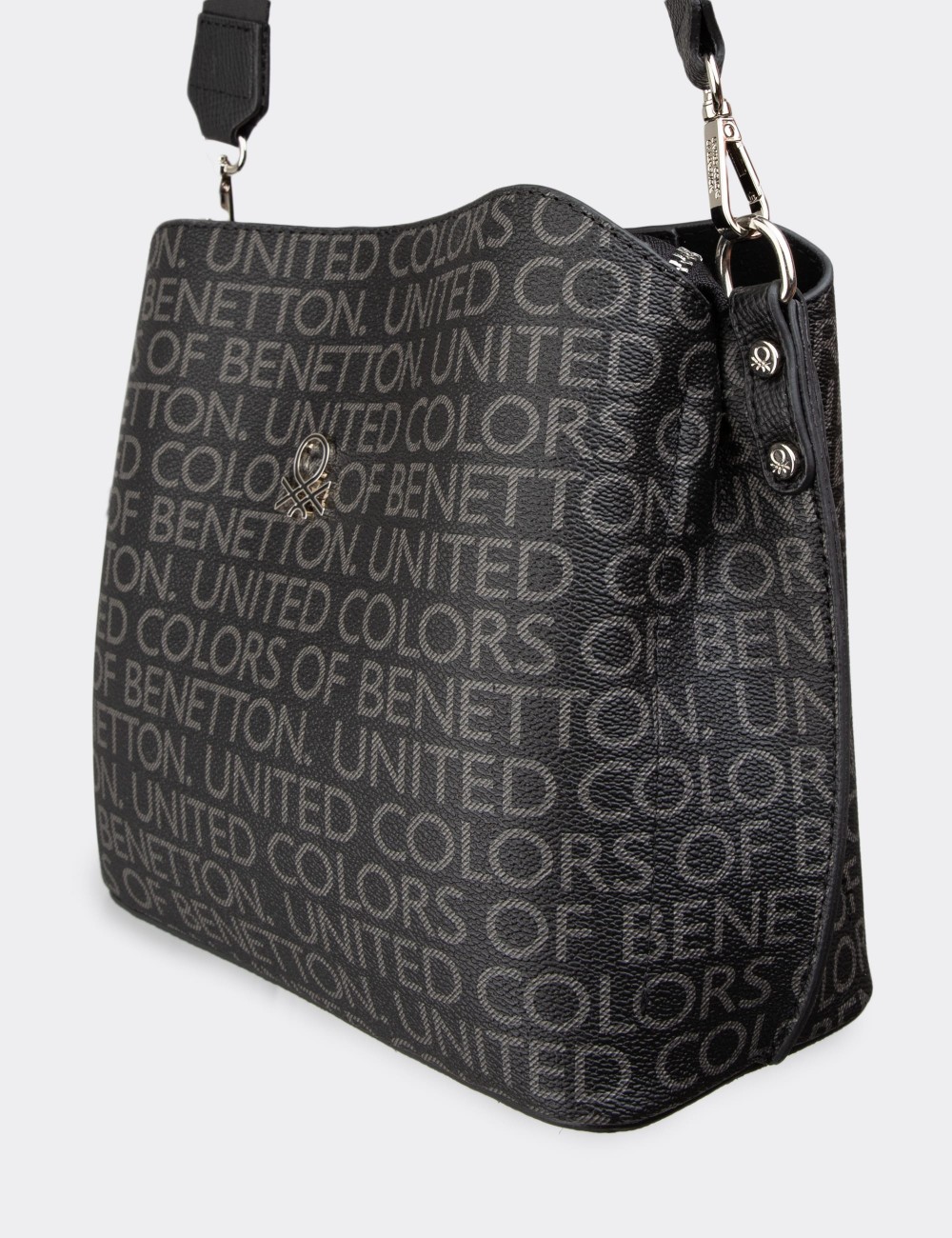 Benetton Women's Black Shoulder Bag - B1689ZSYHY01