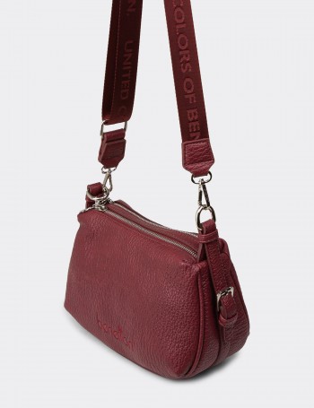 Benetton Women's Burgundy Shoulder Bag - B1679ZBRDY01