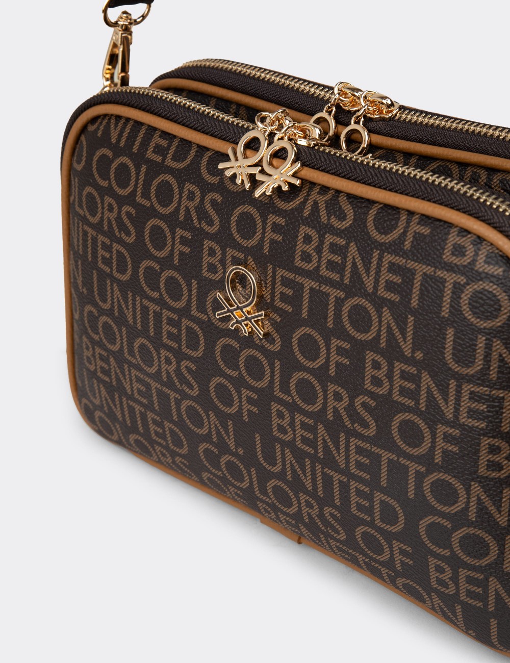 Benetton Women's Brown Shoulder Bag - B1638ZKHVY01