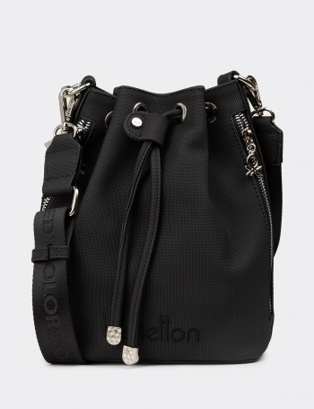 Benetton Women's Black Shoulder Bag - B1650ZSYHY03