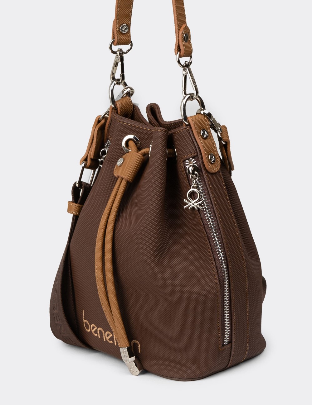 Benetton Women's Brown Shoulder Bag - B1650ZKHVY01