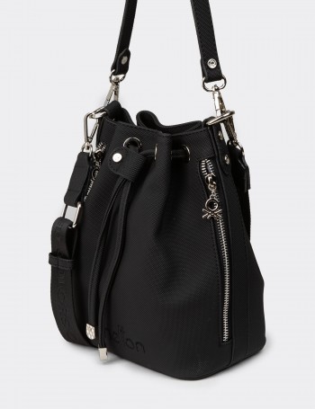 Benetton Women's Black Shoulder Bag - B1650ZSYHY03