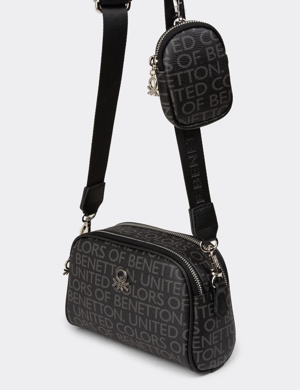 Benetton Women's Black Shoulder Bag - B1639ZSYHY01