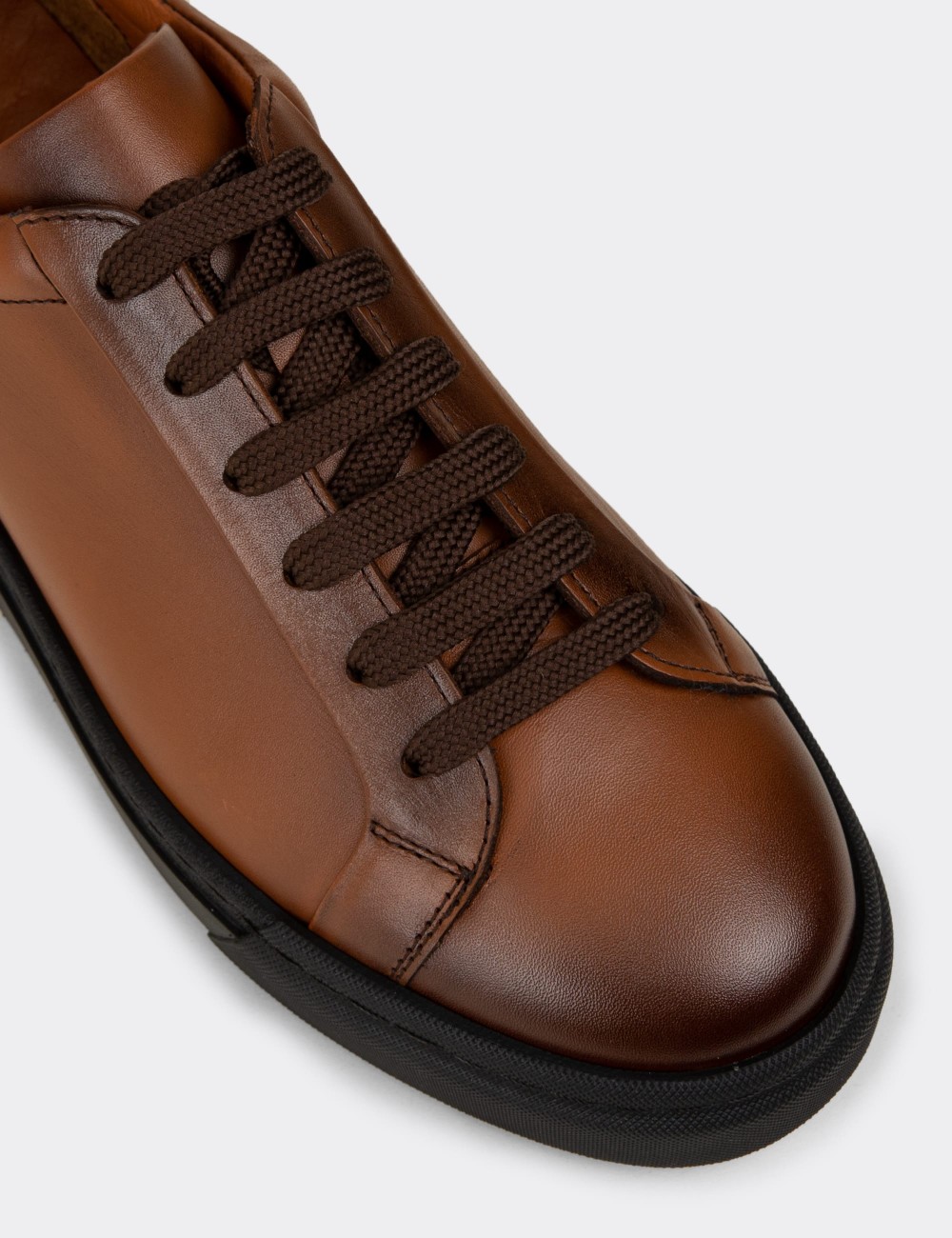 Men's Tan Leather Sneakers - 02018MTBAC01