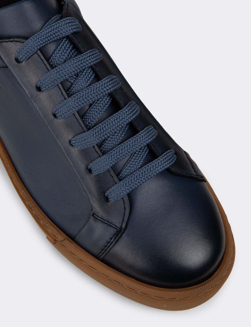 Men's Blue Leather Sneakers - 02018MMVIC01