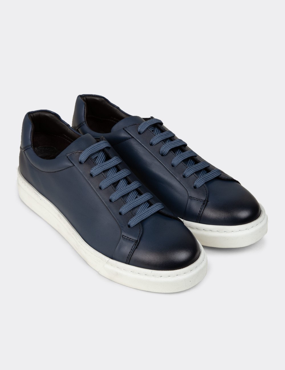 Men's Blue Leather Sneakers - 02018MMVIC02