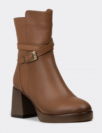 Women's Tan Leather Boots