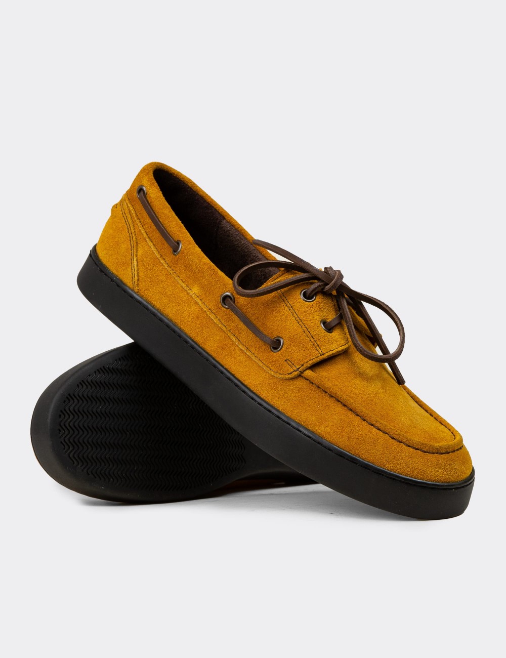 Men's Yellow Suede Leather Nautical Shoes - 01952MSRIC01