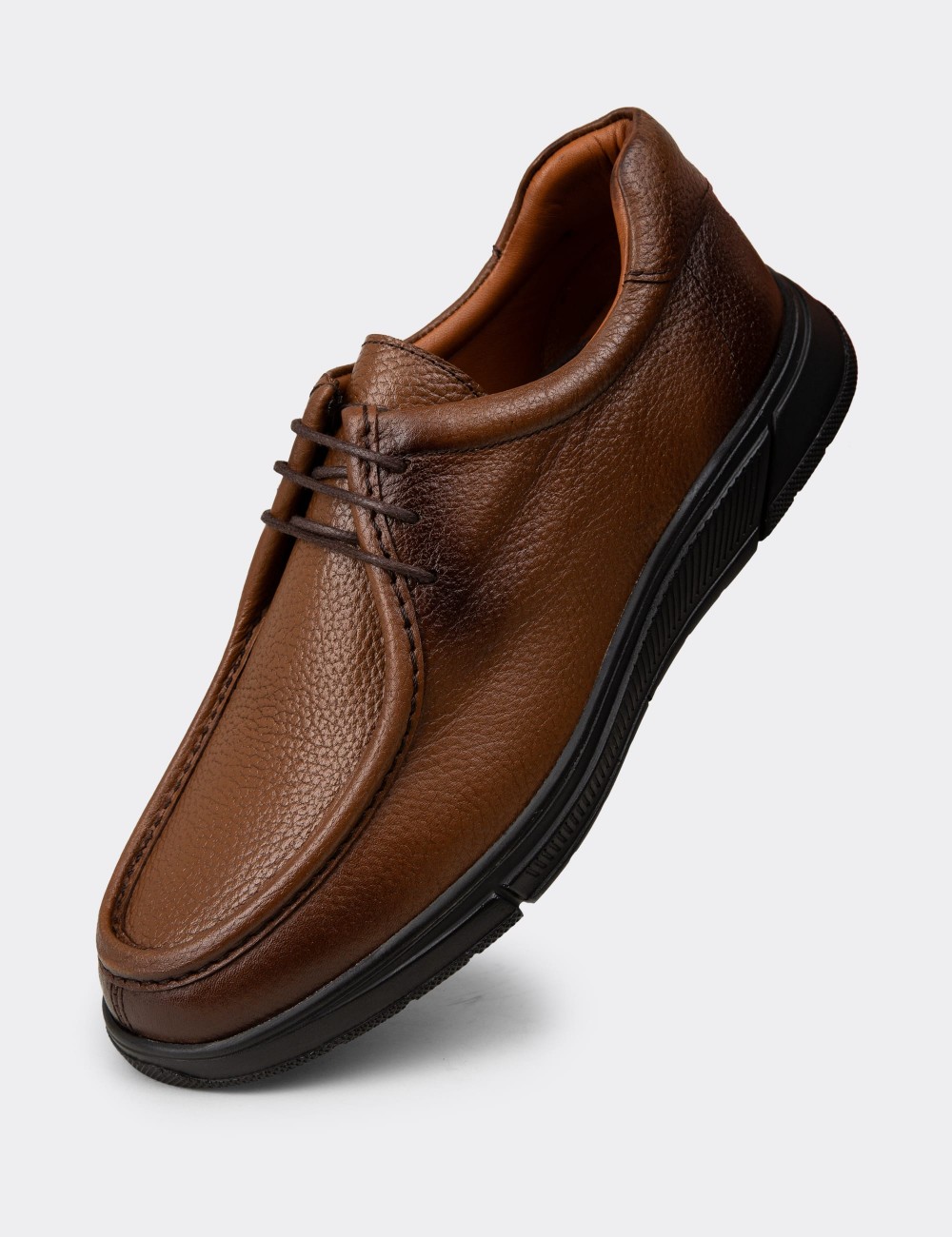 Men's Tan Leather Lace-Up Footwear - 02003MTBAE01