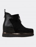 Women's Black Boots