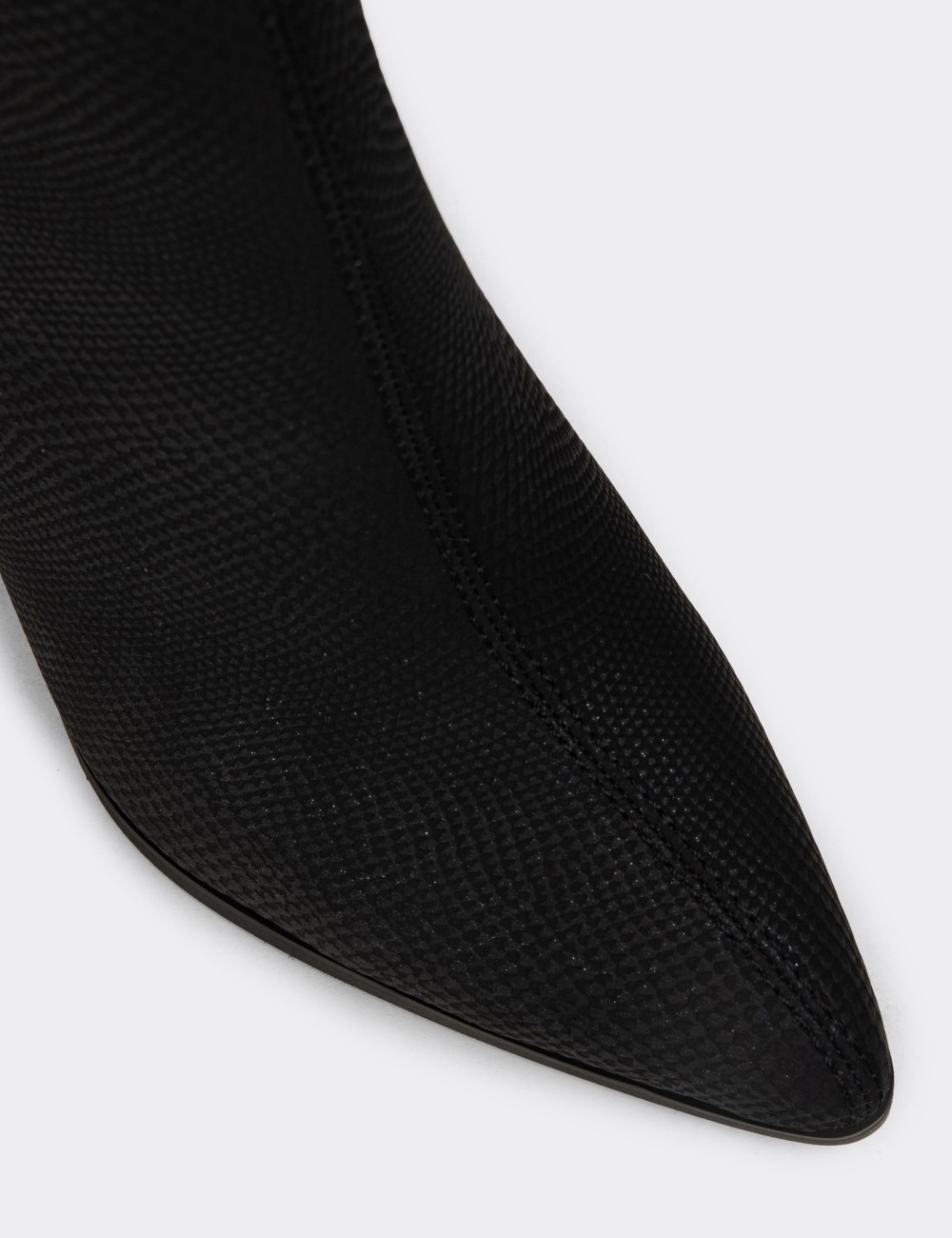 Women's Black Boots - 25137ZSYHC01