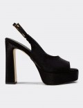 Women's Black Platform Pumps