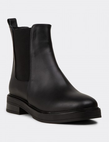 Women's Black Leather Chelsea Boots