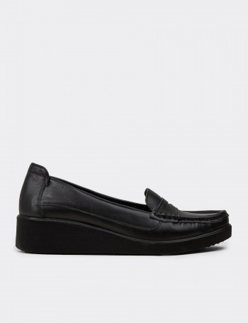Women's Black Leather Slip-On Shoes