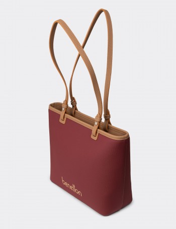 Benetton Women's Burgundy Shoulder Bag - B1655ZBRDY01
