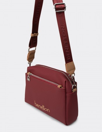 Benetton Women's Burgundy Shoulder Bag - B1651ZBRDY01