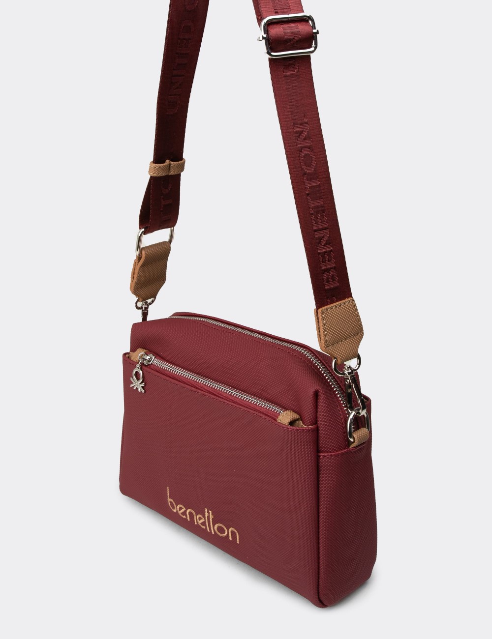 Benetton Women's Burgundy Shoulder Bag - B1651ZBRDY01
