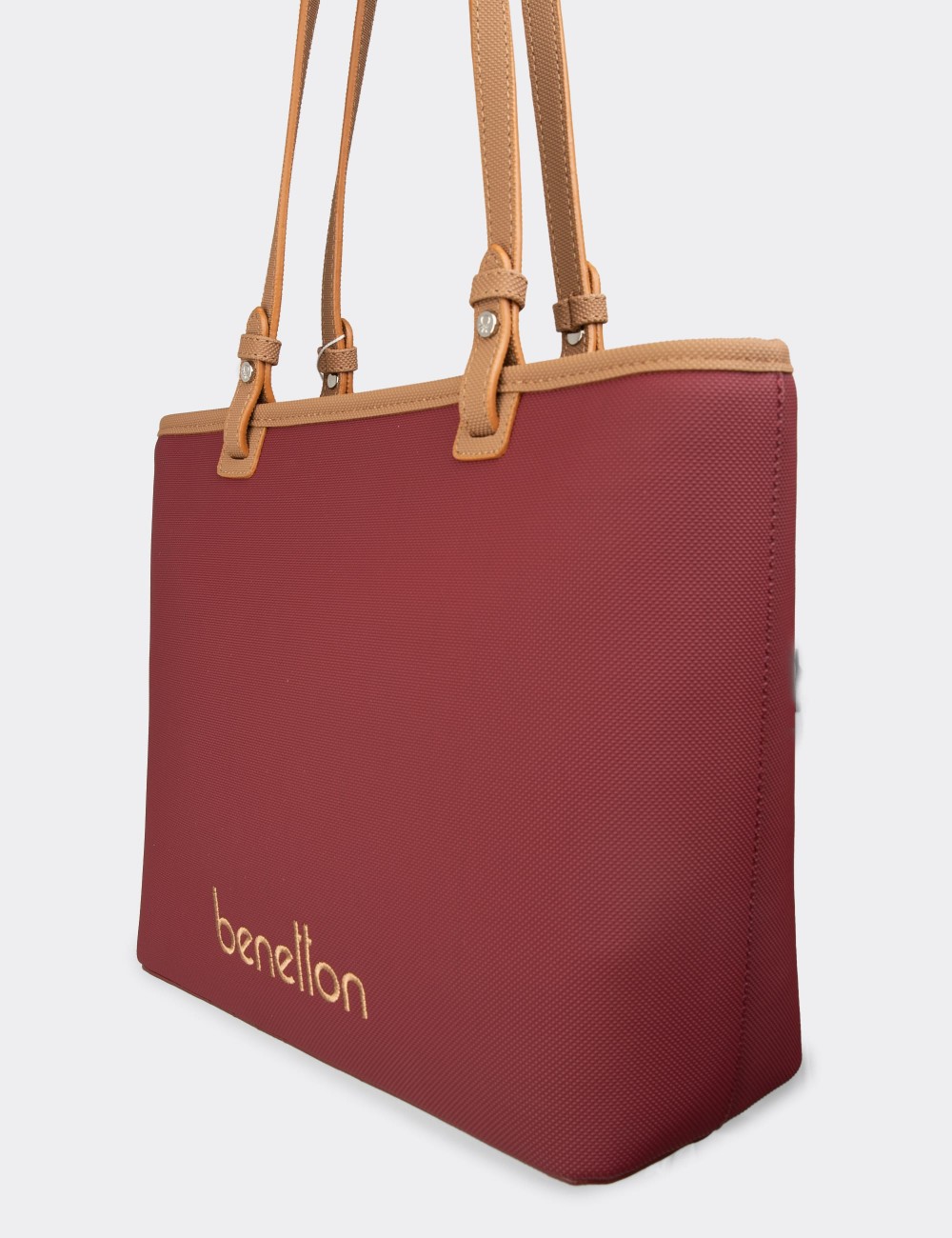 Benetton Women's Burgundy Shoulder Bag - B1655ZBRDY01