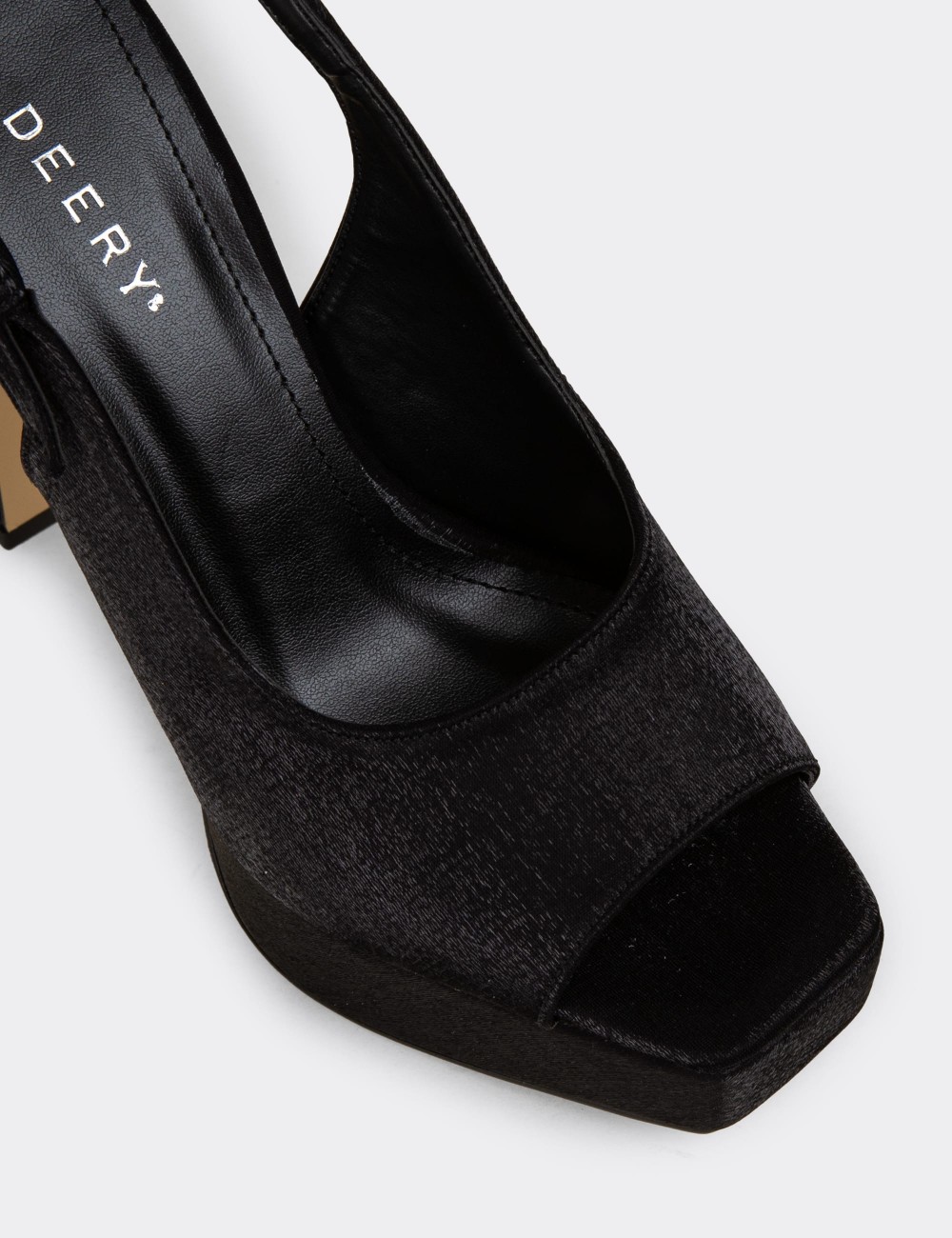 Women's Black Platform Pumps - SM229ZSYHM01