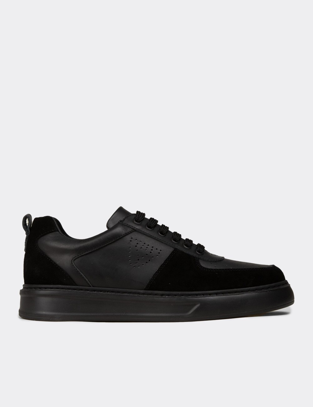 Men's Black Leather Sneakers - 02014MSYHC01