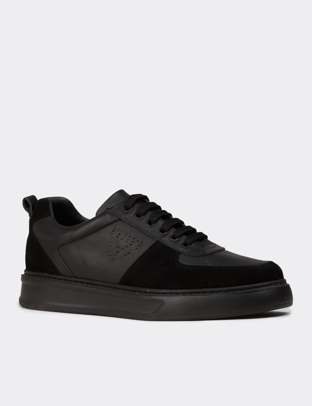 Men's Black Leather Sneakers - 02014MSYHC01