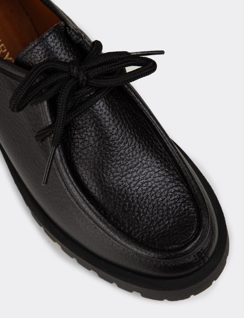 Women's Black Leather Lace-Up Shoes - OS001ZSYHC01