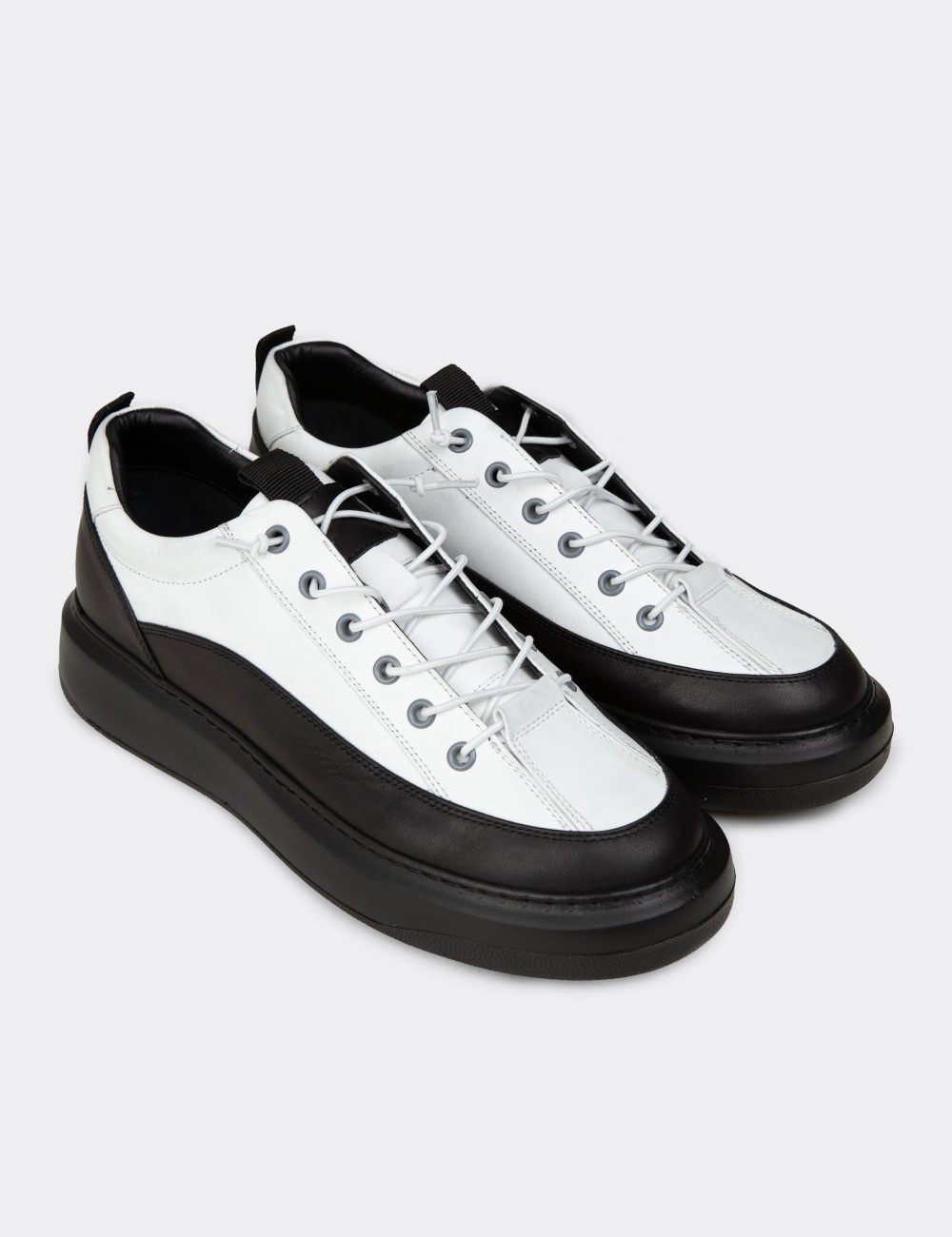 Men's White Leather Sneakers - 02026MBYZE01