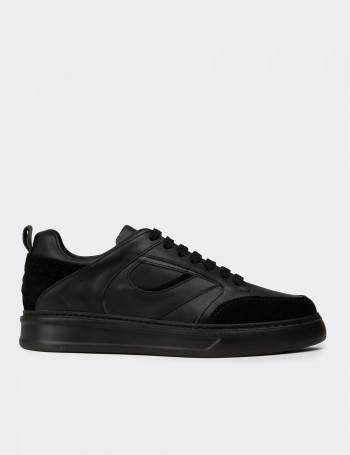 Men's Black Leather Sneakers
