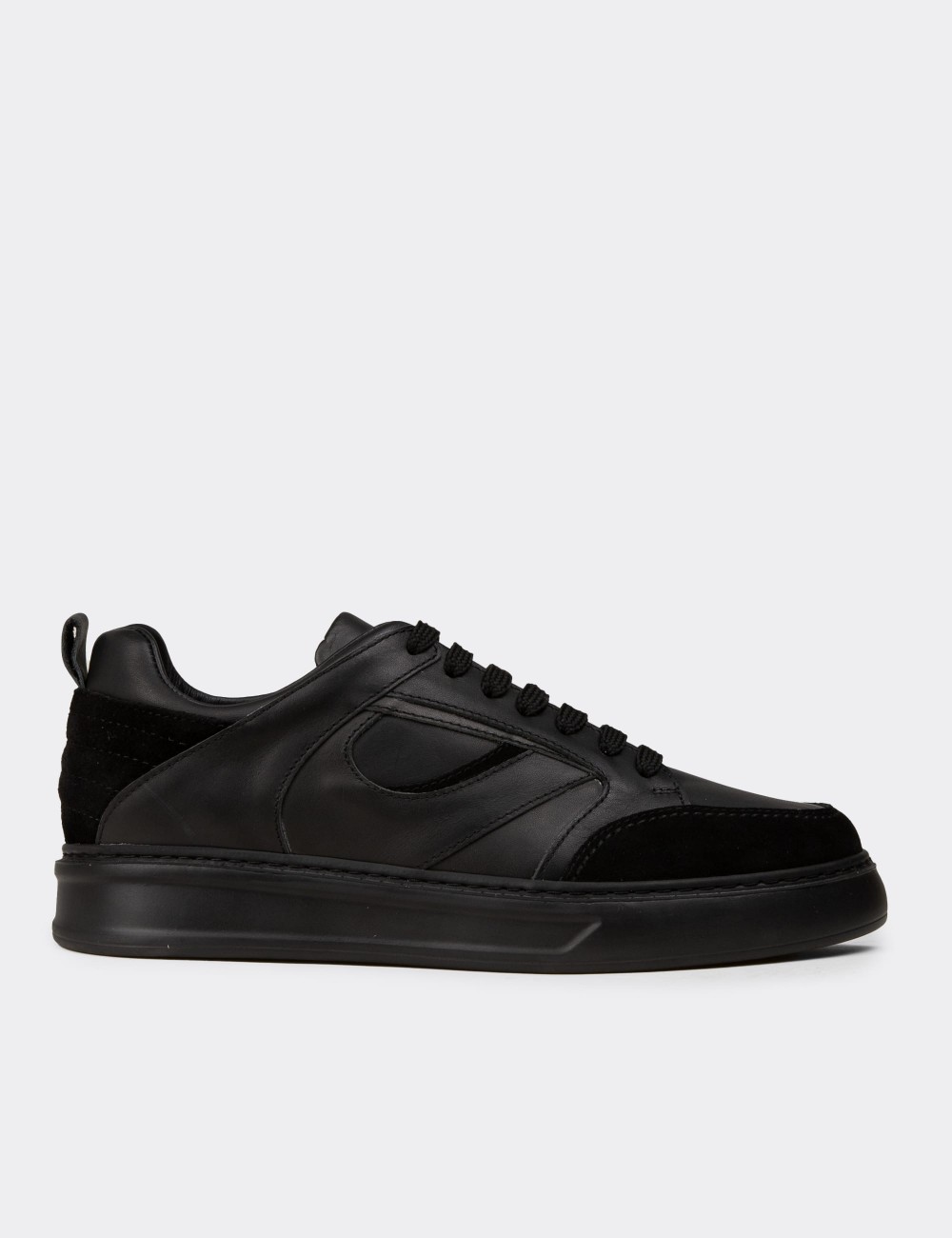 Men's Black Leather Sneakers - 02012MSYHE01