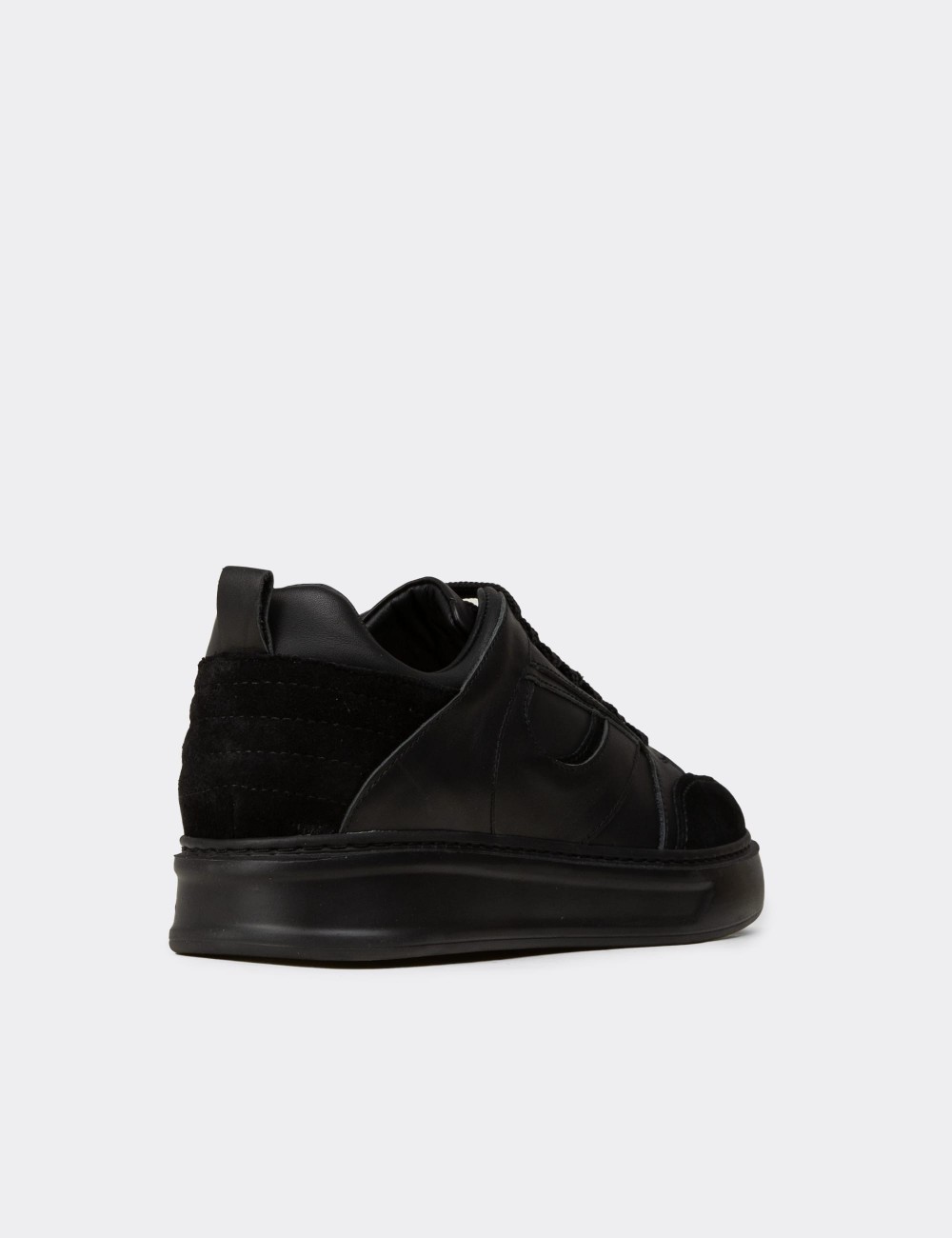 Men's Black Leather Sneakers - 02012MSYHE01