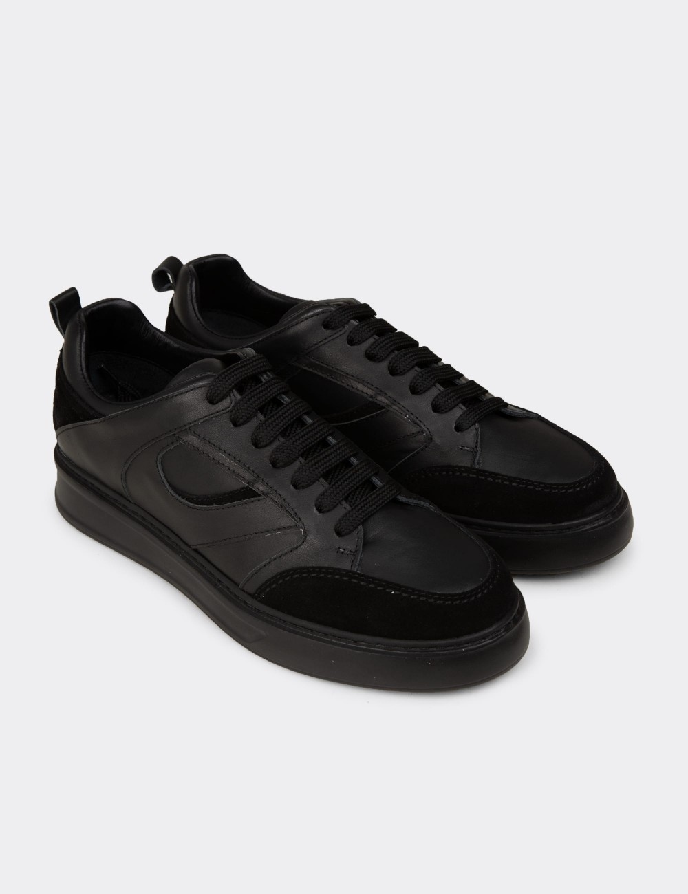 Men's Black Leather Sneakers - 02012MSYHE01