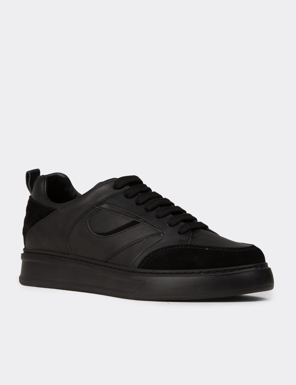 Men's Black Leather Sneakers - 02012MSYHE01