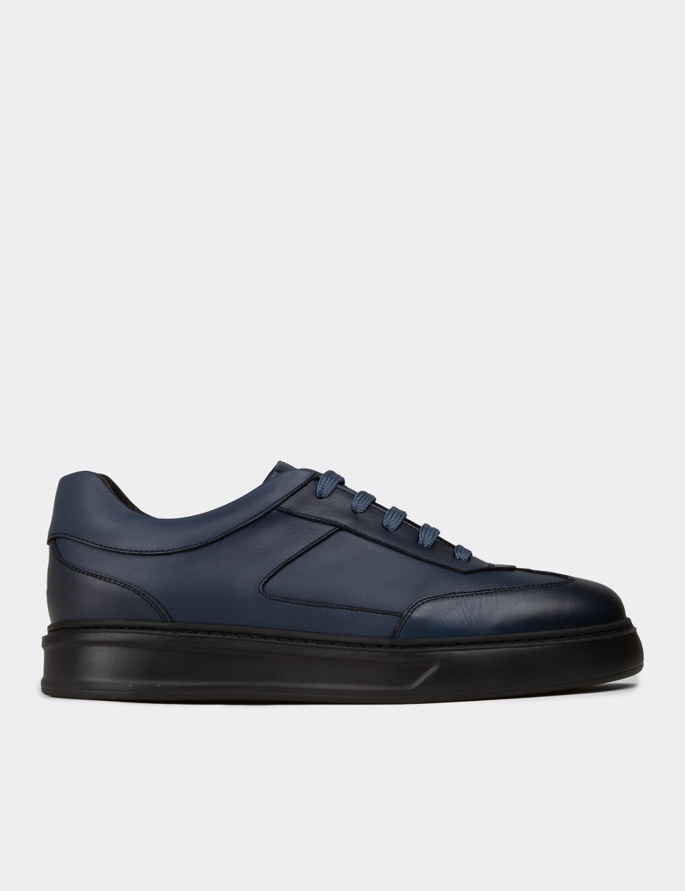Men's Blue Leather Sneakers - 02015MMVIE01