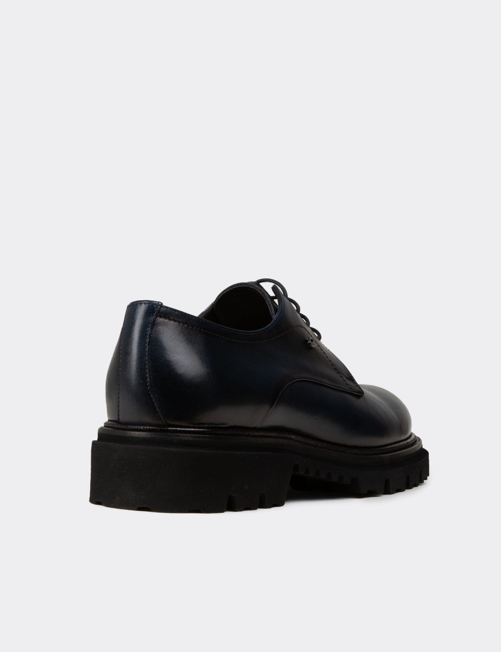 Men's Navy Leather Lace-Up Footwear - F6527MLCVP01