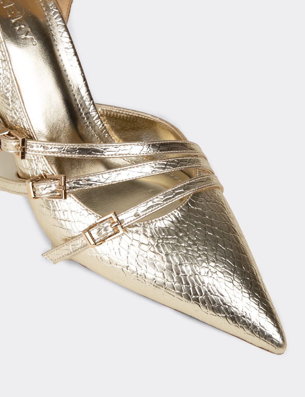 Women's Croc-Embossed Gold Heels with Buckle Accent - V4009ZALTM01