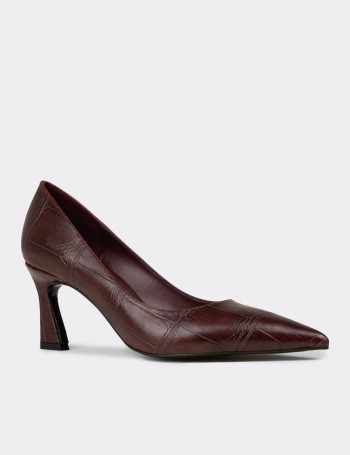 Women's Burgundy Croc-Embossed Mid-Heel Stiletto