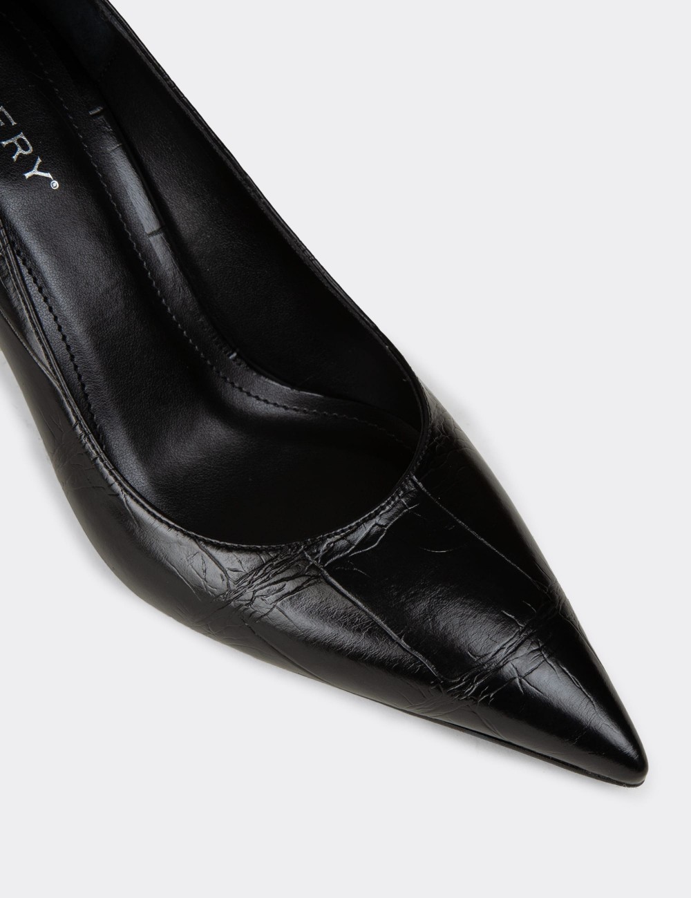 Women's Black Croc-Textured Mid-Heel Stiletto - V4030ZSYHM01