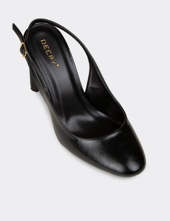 Women's Black Heeled Shoes