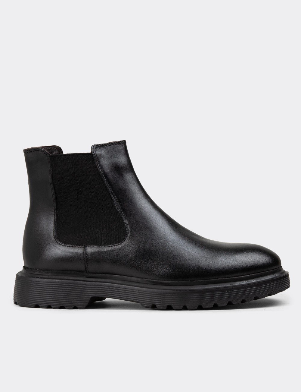 Black Leather Chelsea Boots - 01849MSYHE01