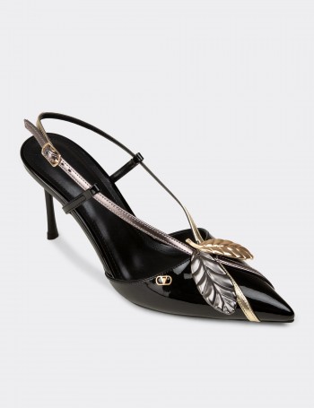 Women's Black Leaf Patterned Pumps