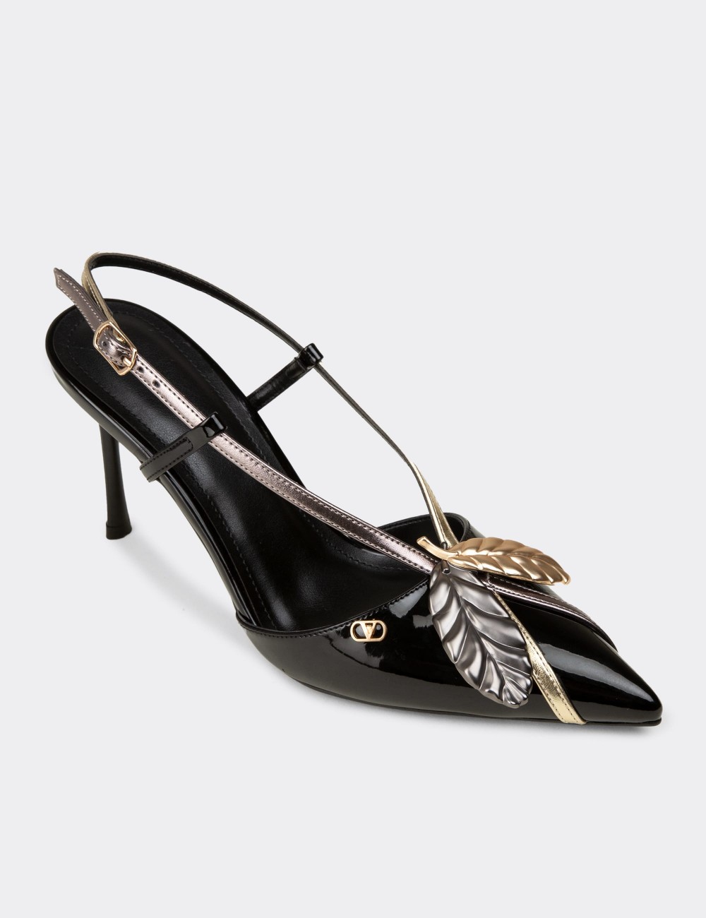 Women's Black Leaf Patterned Pumps - V0T20ZSYHM01