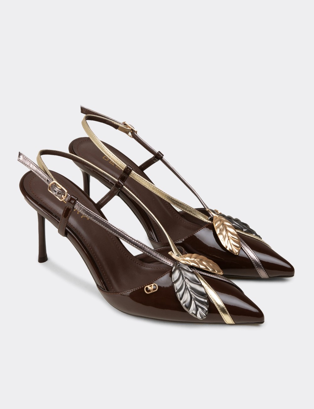 Women's Brown Leaf Pattern Pumps - V0T20ZKHVM01