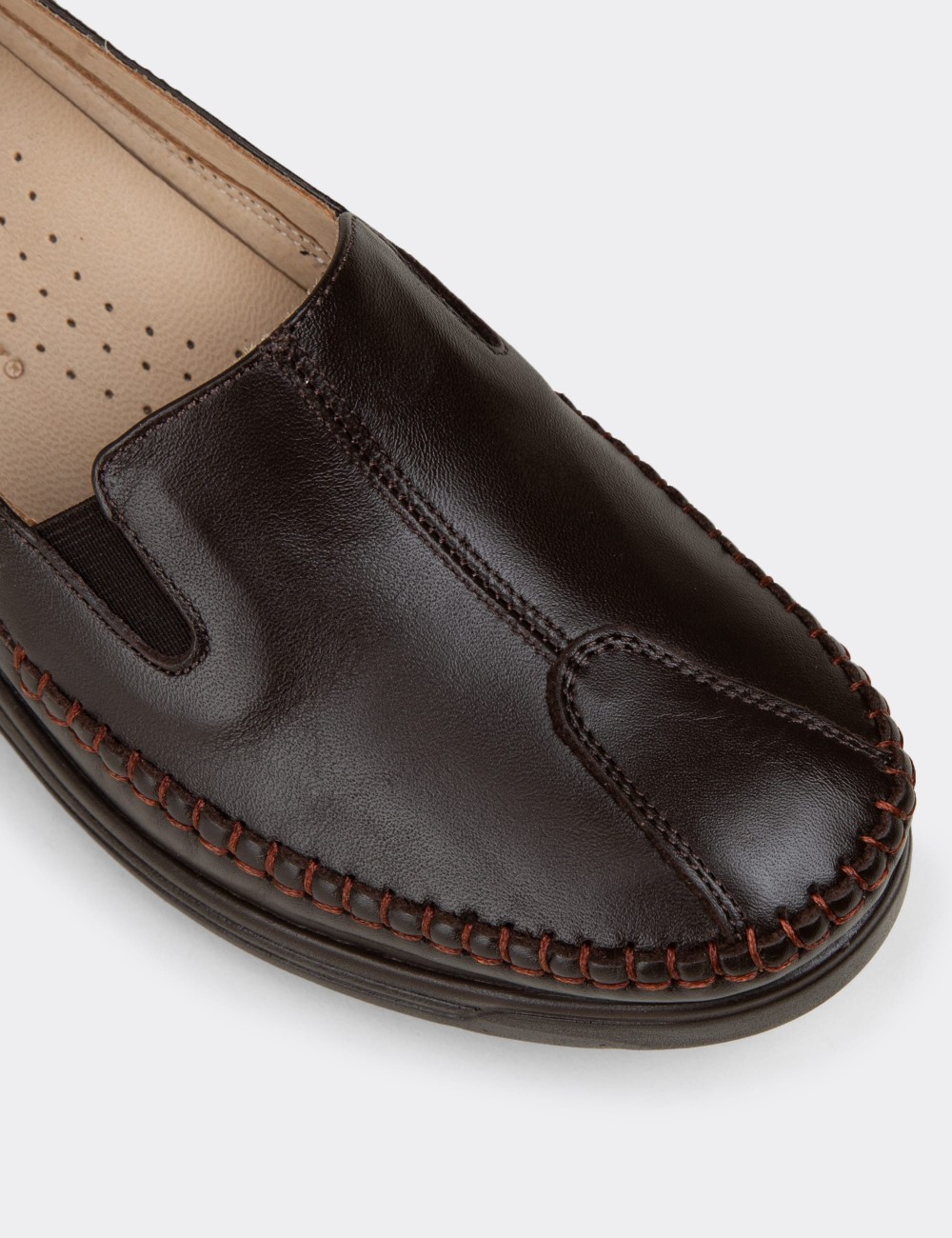 Women's Brown Leather Comfort Wedge Slip-On - N0134ZKHVC01